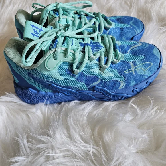 Puma Kids Aqua and Teal Sneakers - Picture 2 of 5